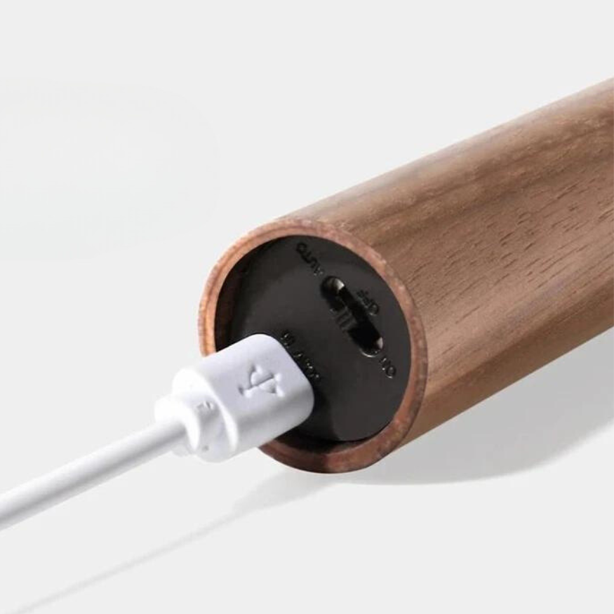 Arden Light Stick | Mennts