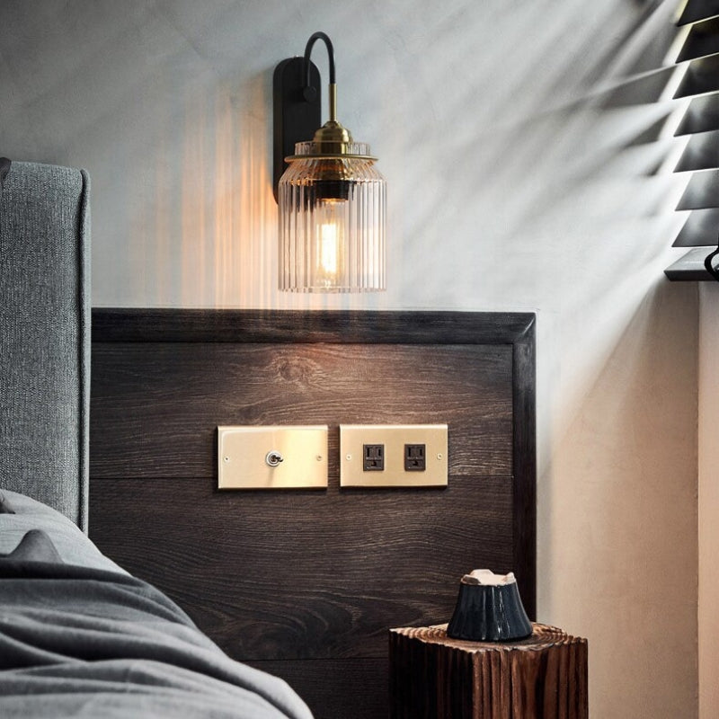 Vintage Style Wall Sconce With Ribbed Glass Shade | Mennts