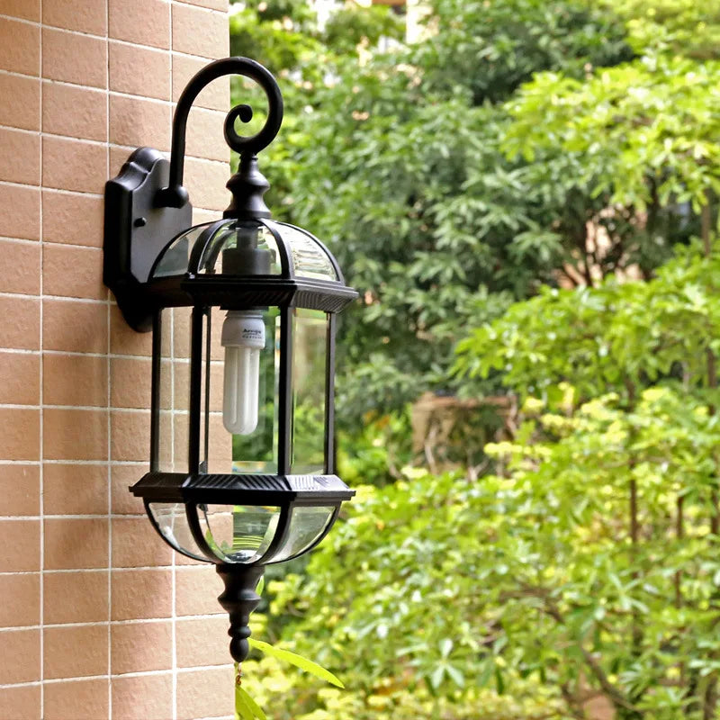 Hawthorne Vintage Outdoor Wall & Porch Light | Mennts
