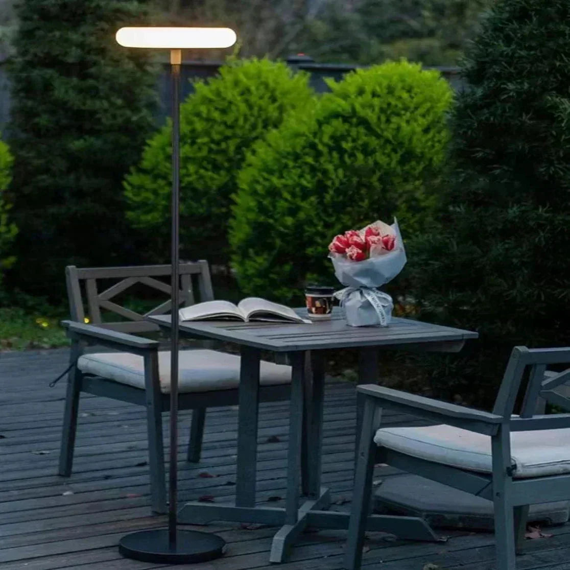 Lumenora | Outdoor Solar Lamp | Mennts