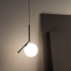 Aureno | Hanging Globe Light | Mennts