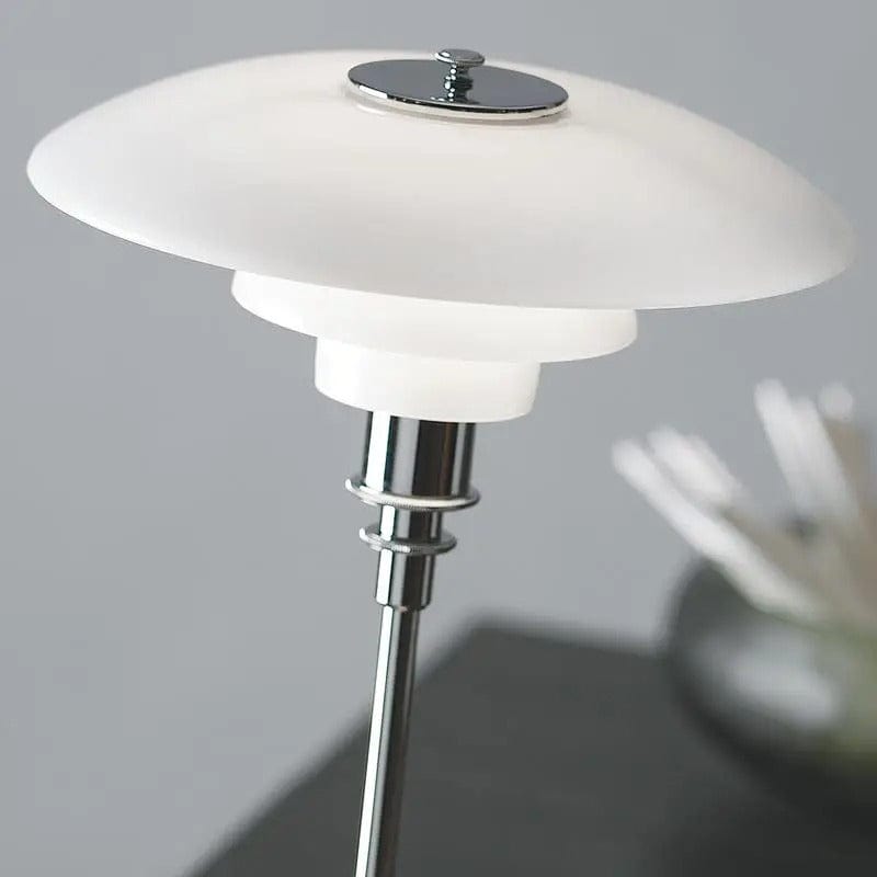 Avella Slim Umbrella Lamp | Mennts