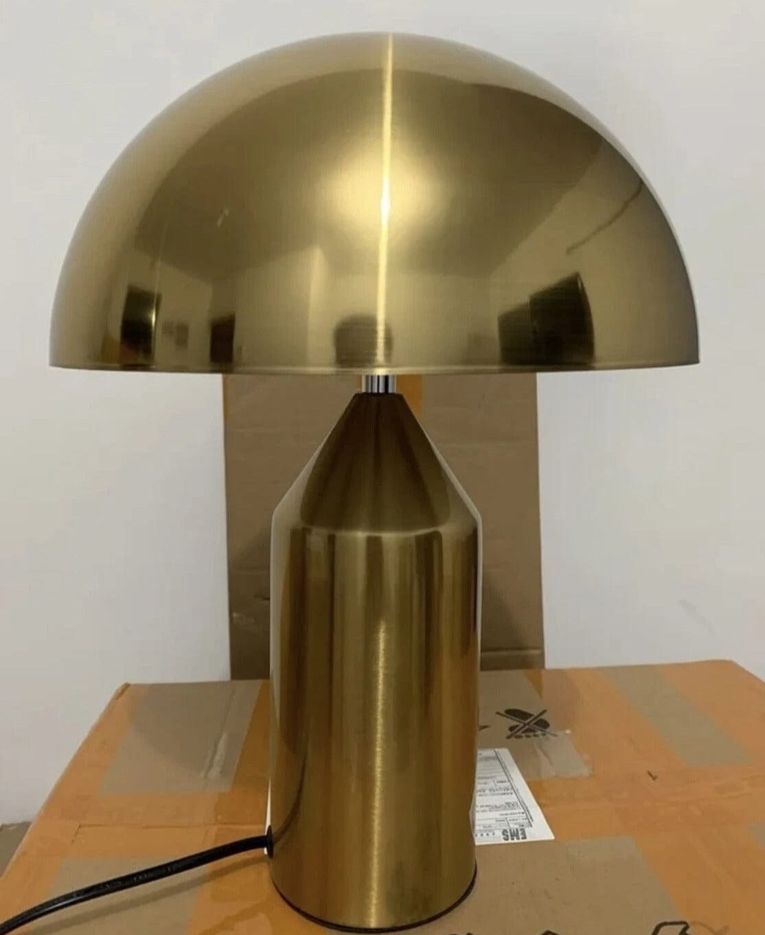 Lumari | Mushroom Lamp | Mennts